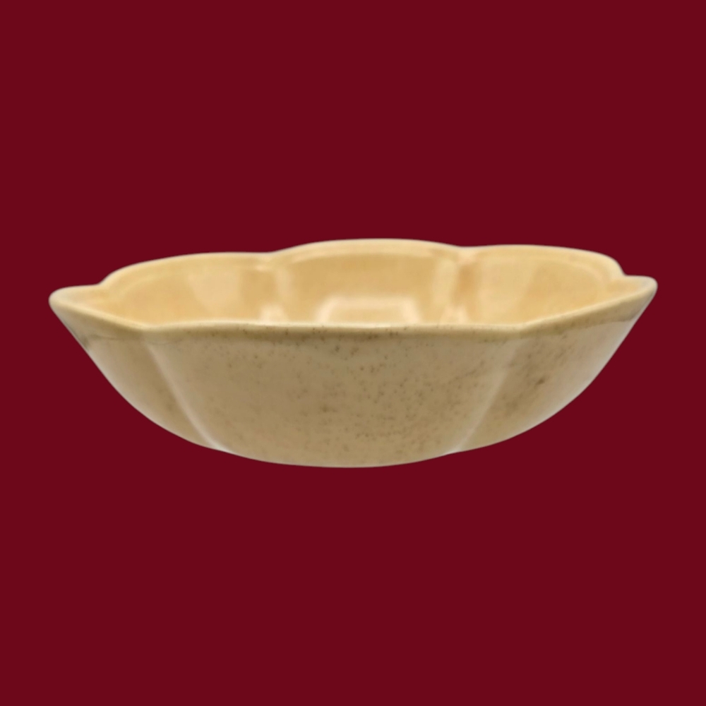Vintage McMoy Splatter Scalloped Bowl #7528 USA